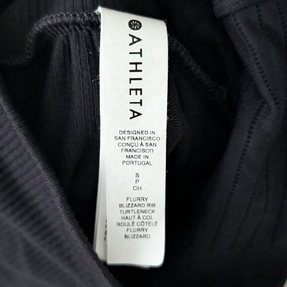 Athleta Flurry Blizzard Seamless Turtleneck, Black, Small - Picture 7 of 9